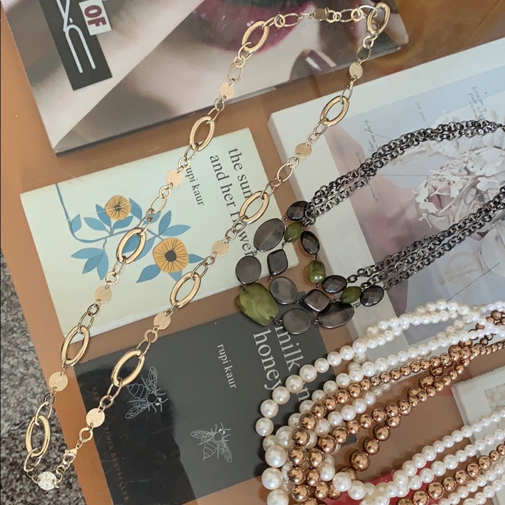 Necklace bundle! - Picture 4 of 4